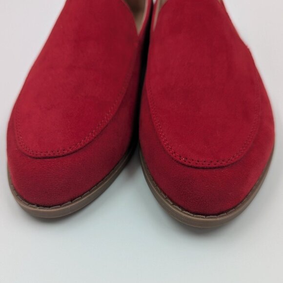 Journee Collection Women's Size 8W Red Suede Tenley Flats | Loafer NEW - Picture 6 of 7